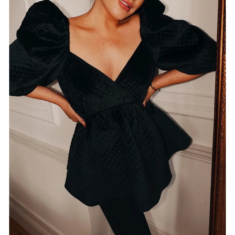 Lorna Luxe Quilted Plunge Top